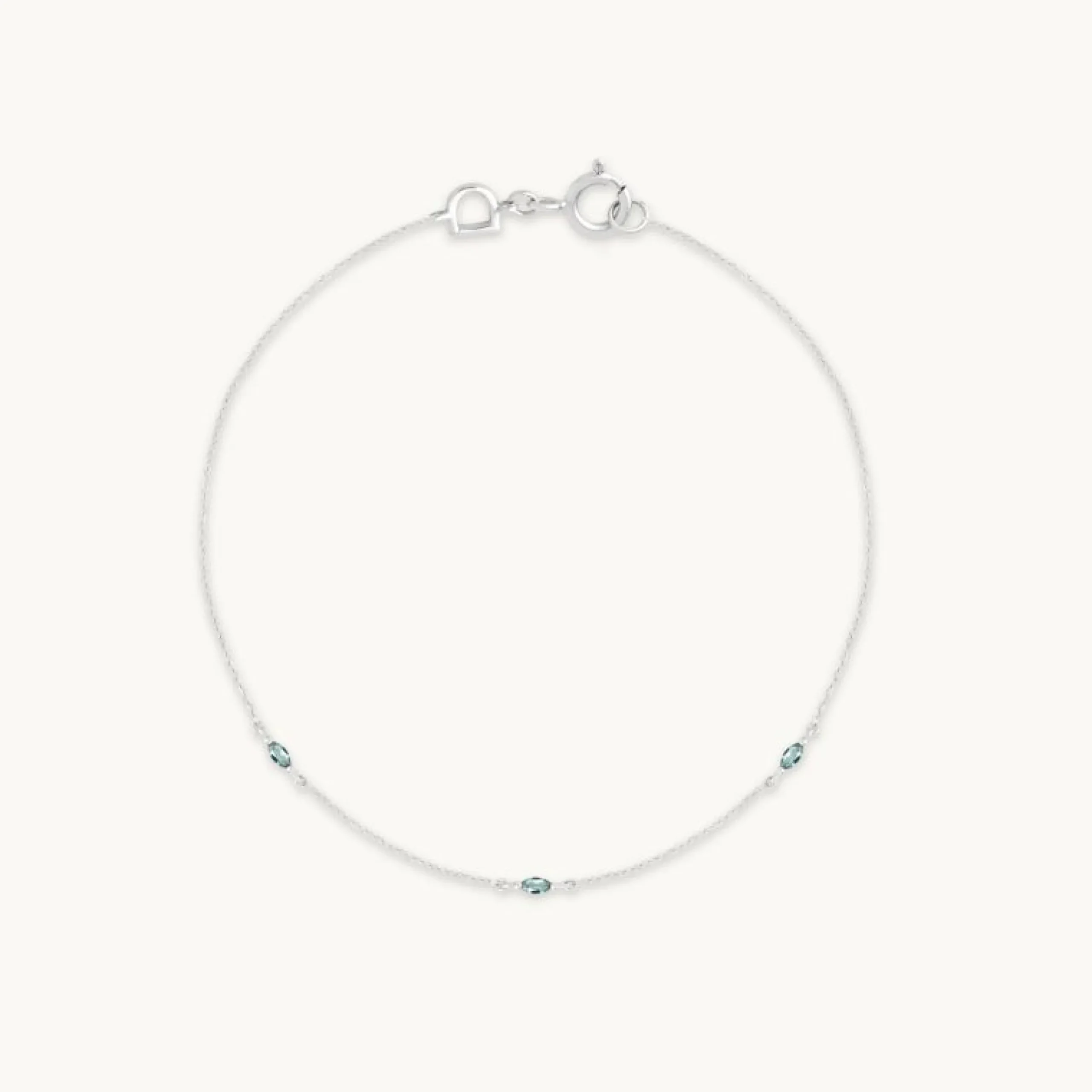 alexandrite_charm_bracele_0-1.webp Alexandrite Charm Bracelet in Solid White Gold