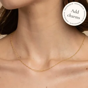 Astrid Chain Necklace in Solid Gold
