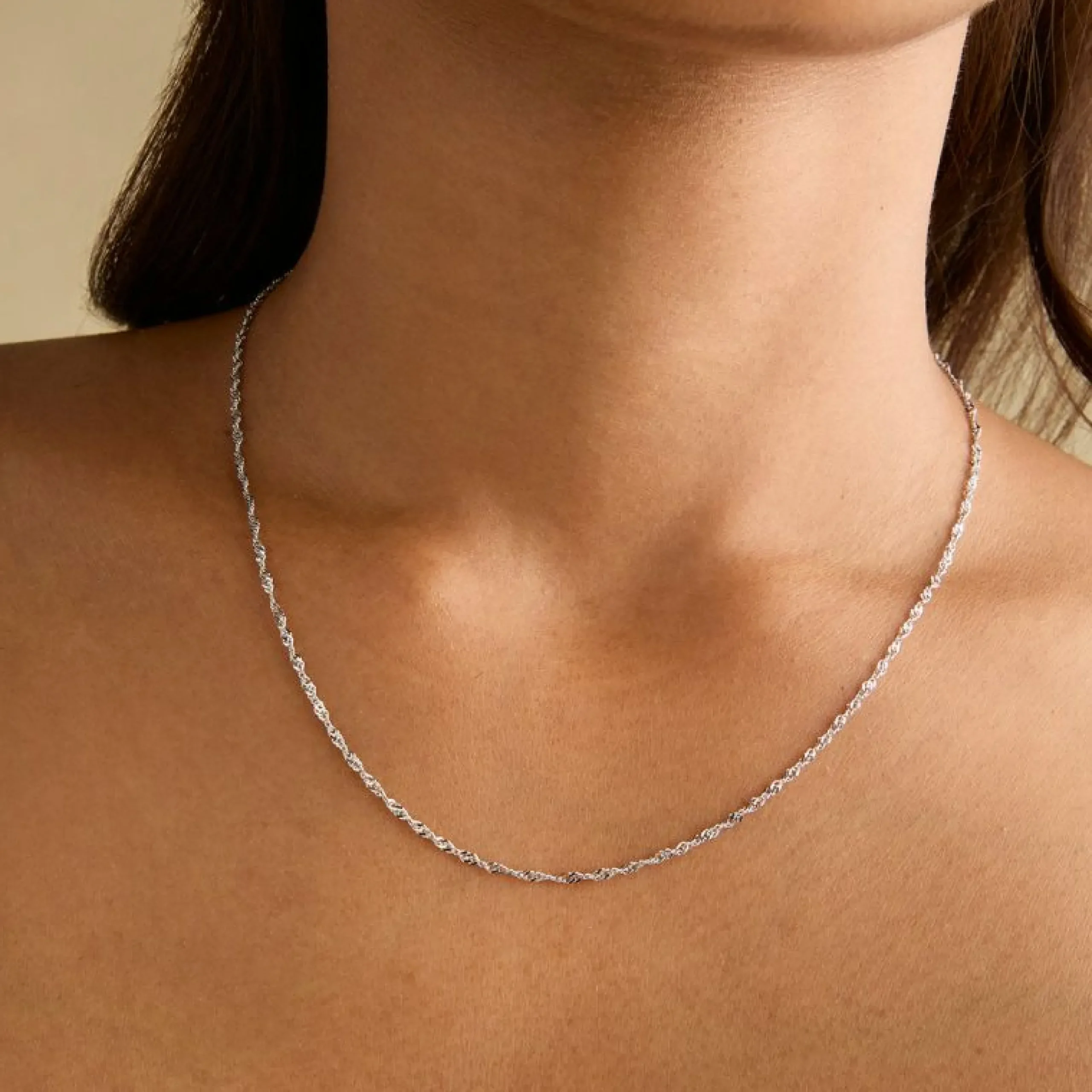 bold_astrid_chain_necklac_1-1.webp Bold Astrid Chain Necklace in Solid White Gold