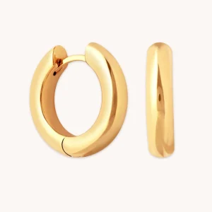 Bold Medium Hoops in Gold