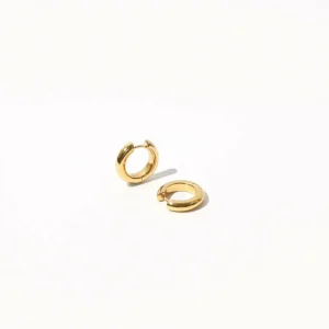 Bold Medium Hoops in Gold