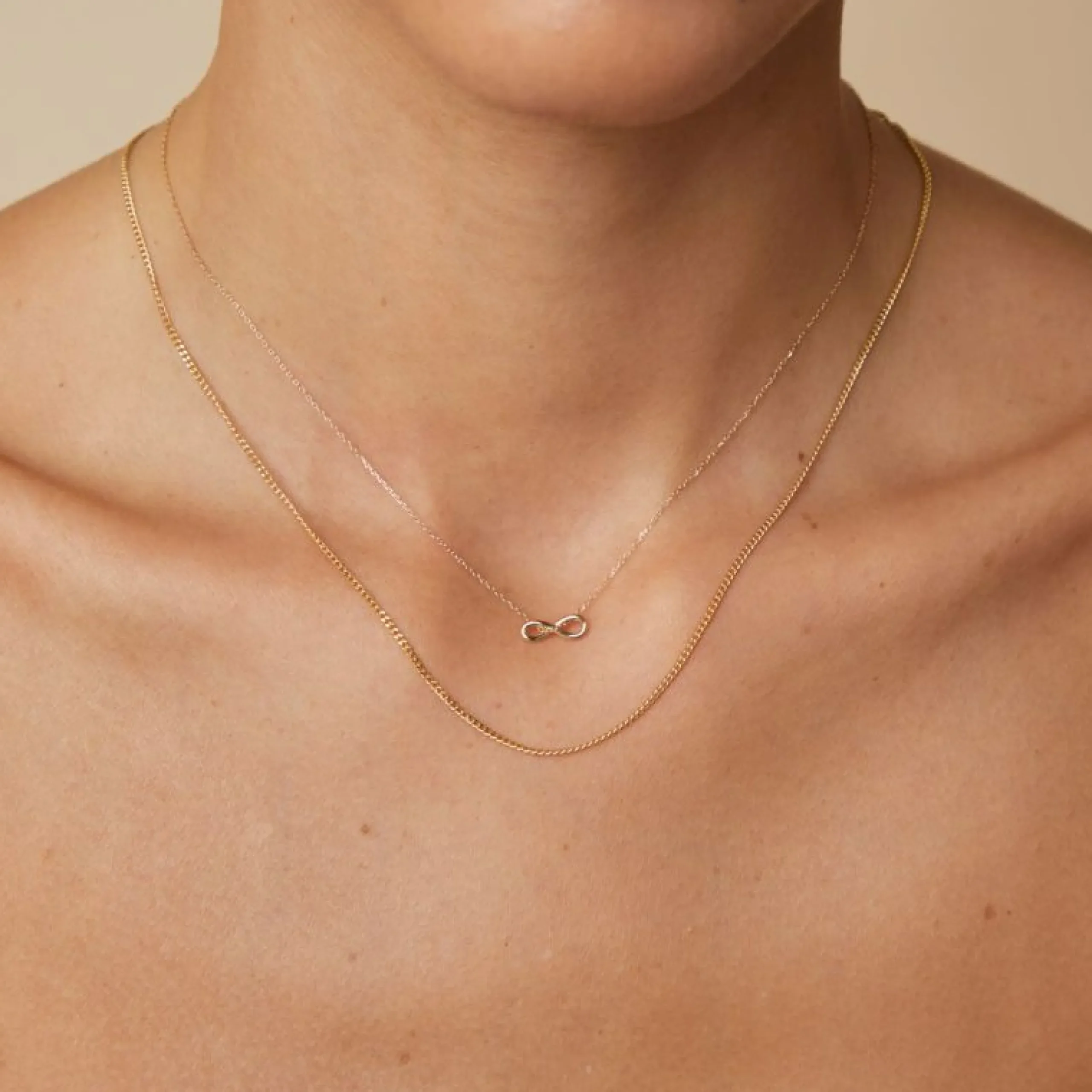 bold_miyu_chain_necklace__3.webp Bold Miyu Chain Necklace in Solid Gold
