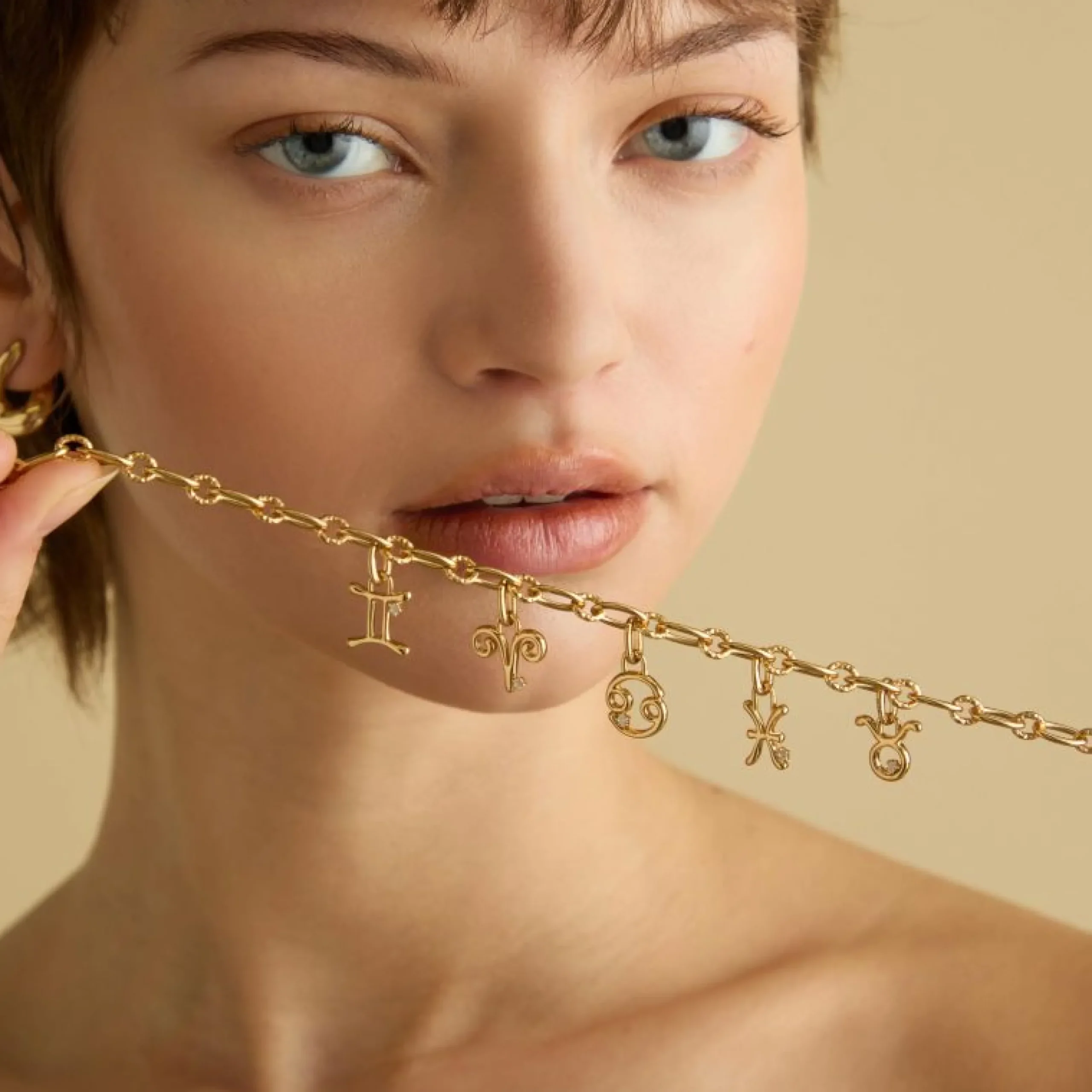 cancer_zodiac_talisman_ch_3.webp Cancer Zodiac Talisman Charm in Gold