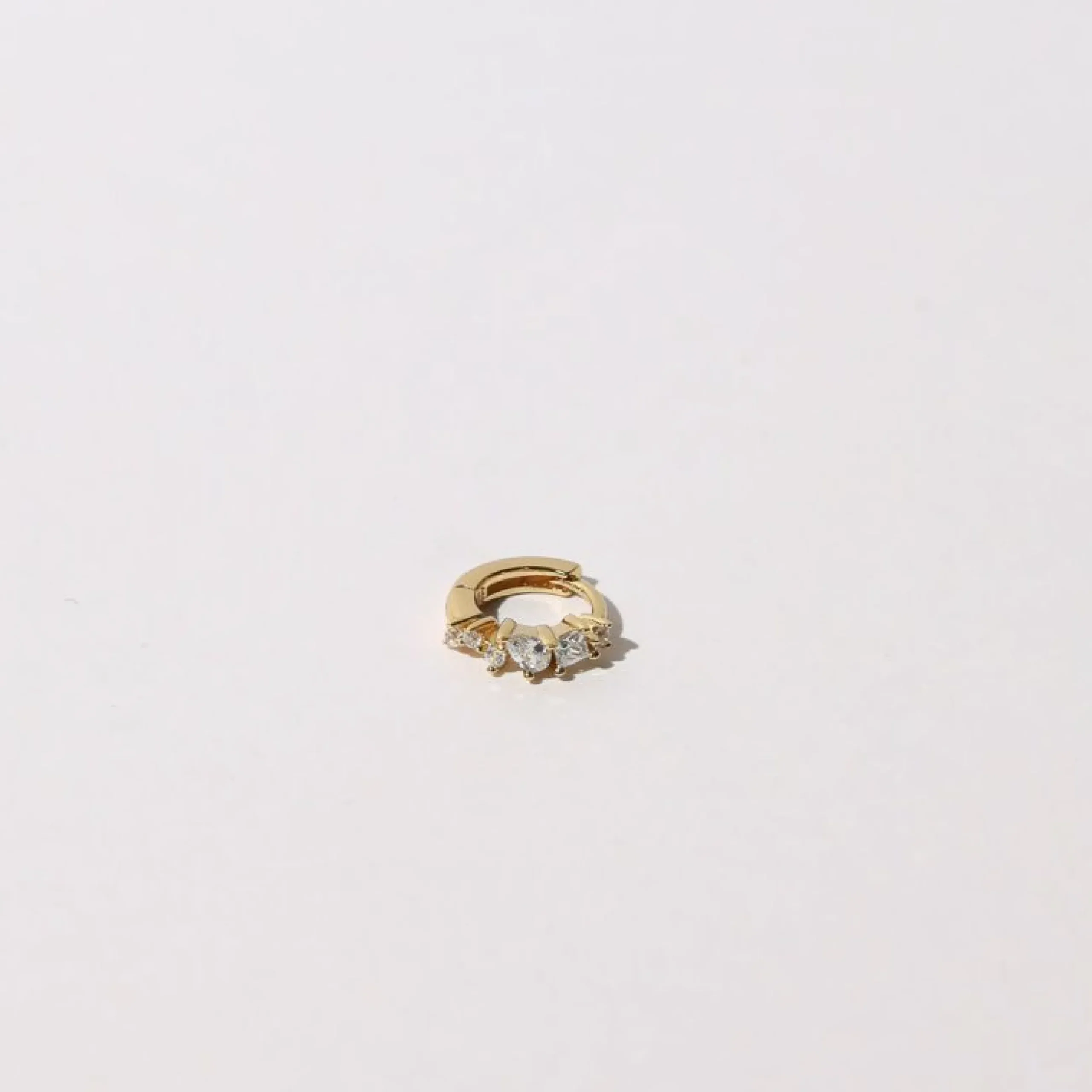 celestial_crystal_mm_hoop_2-4.webp Celestial Crystal 6.5mm Hoop in Gold