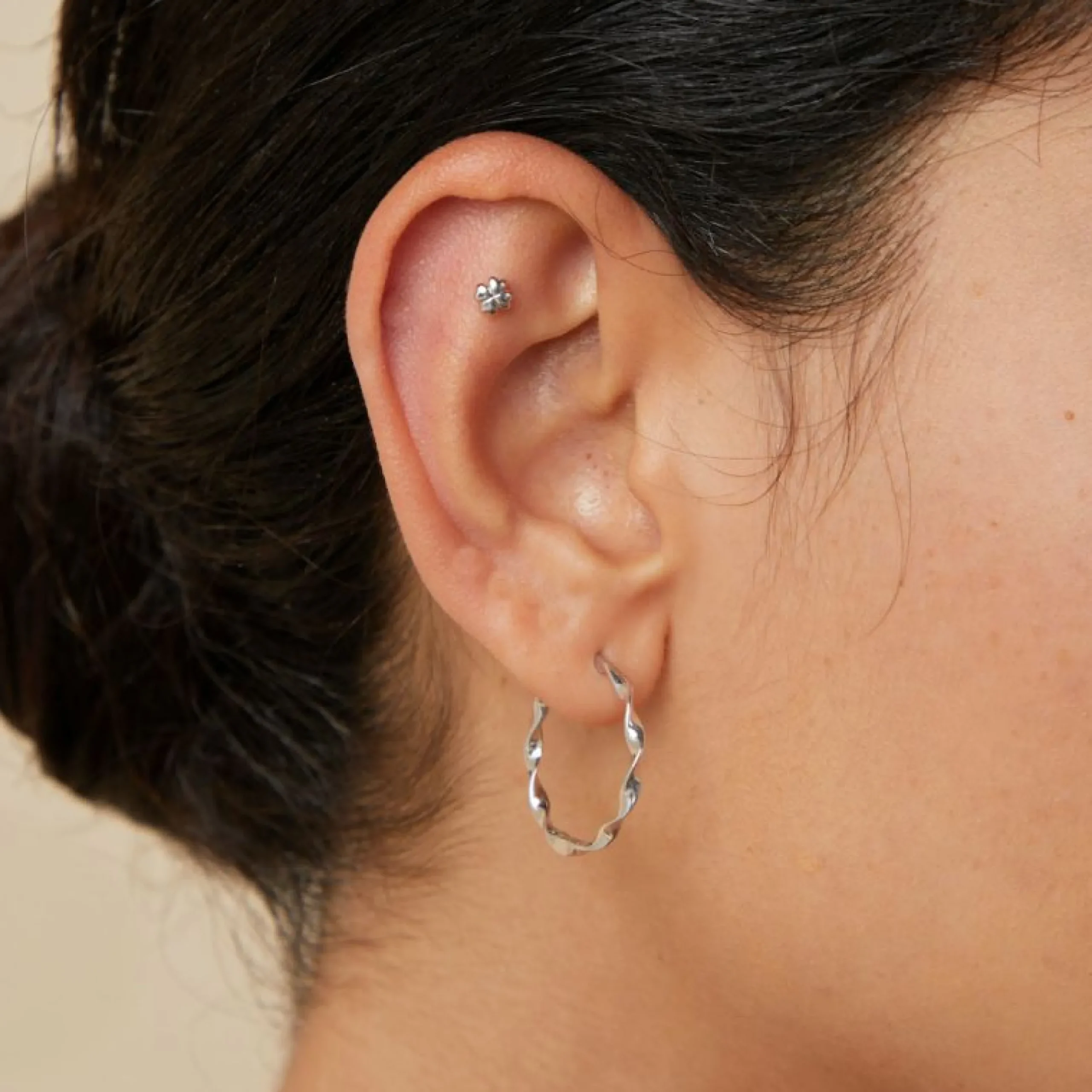 clover_piercing_stud_in_s_1-1.webp Clover Piercing Stud in Solid White Gold