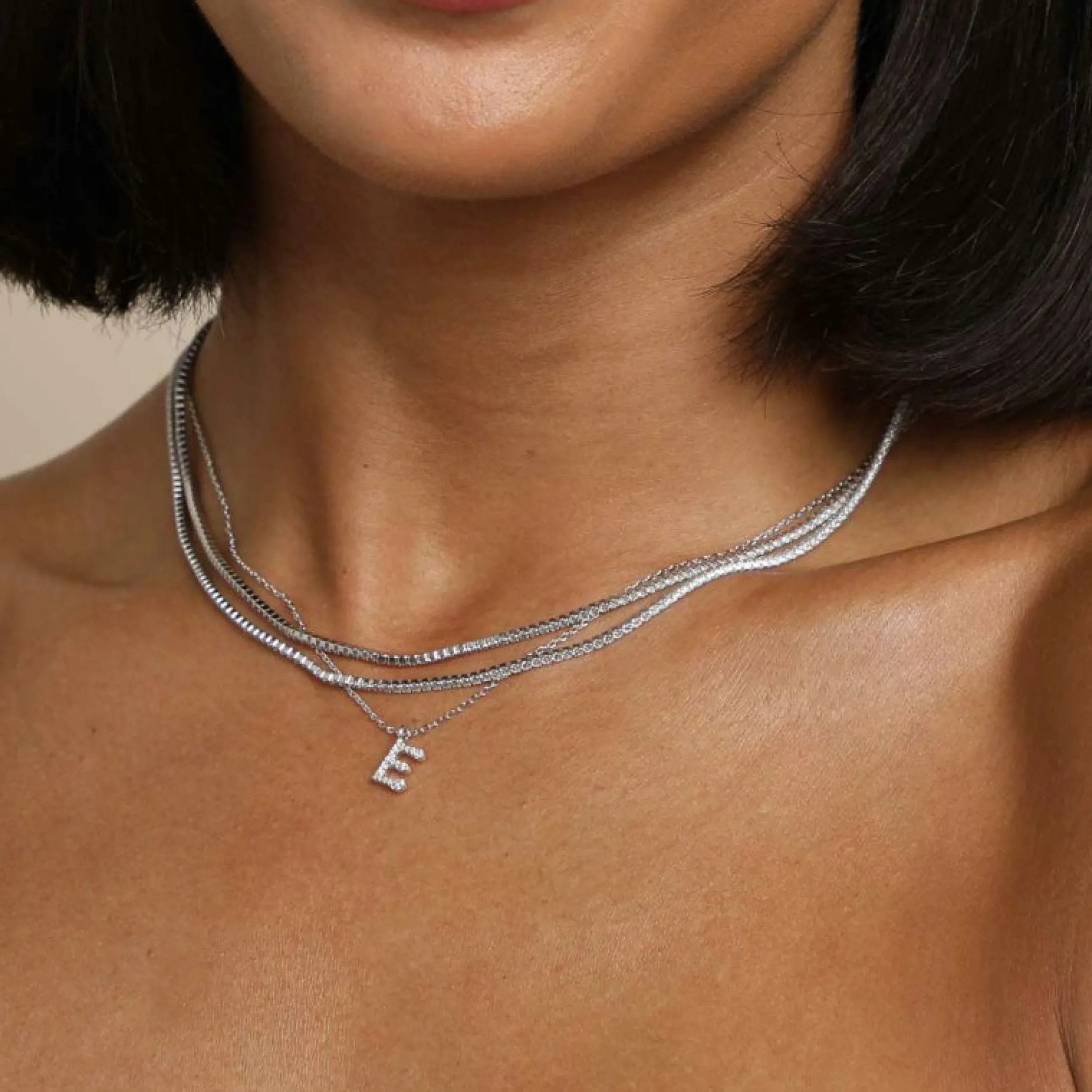 e_initial_pav_pendant_nec_2-1.webp E Initial Pavé Pendant Necklace in Silver