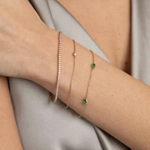 Essential Crystal Charm Bracelet in Gold