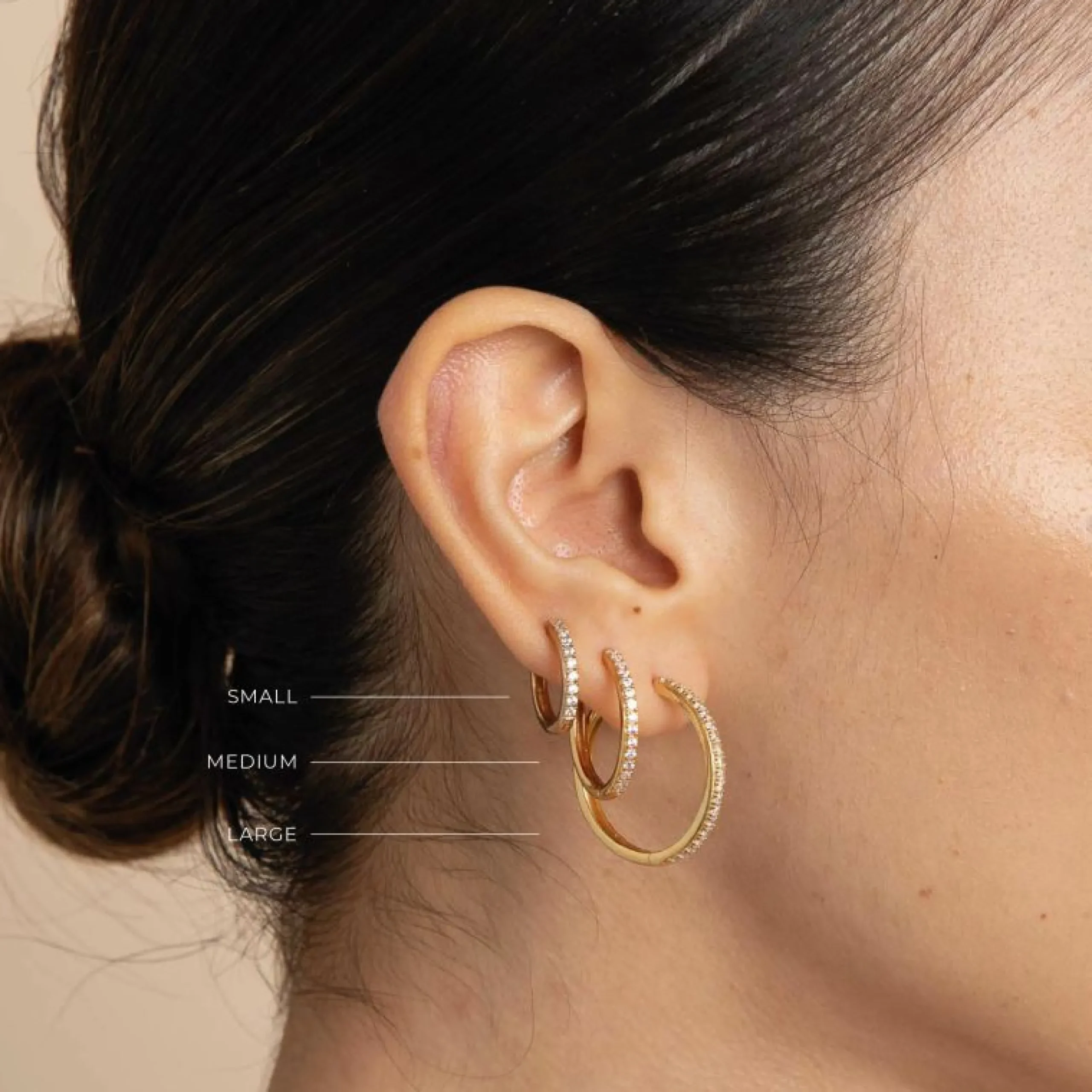 essential_crystal_large_h_2-1.webp Essential Crystal Large Hoops in Gold