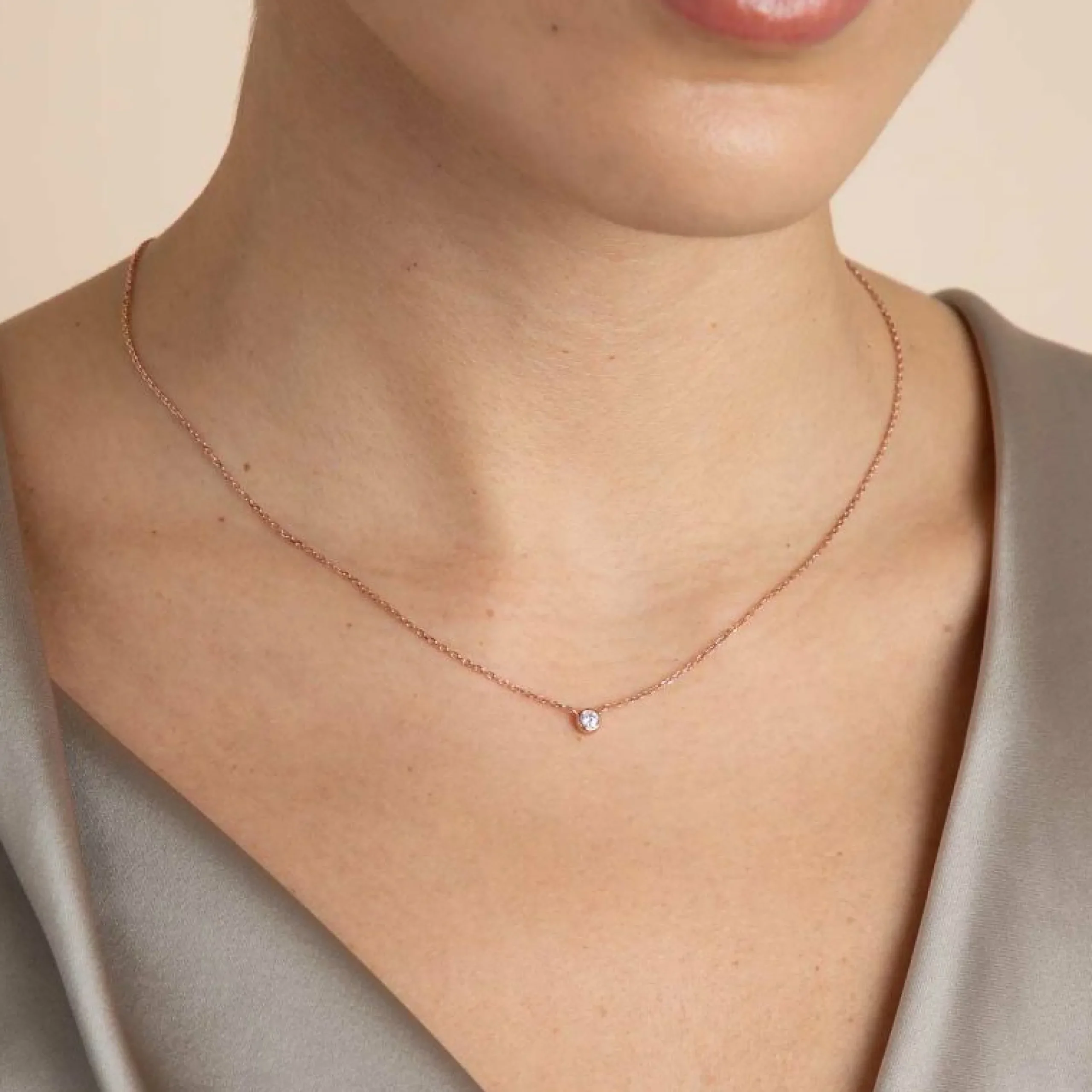 essential_crystal_pendant_1-2.webp Essential Crystal Pendant Necklace in Rose Gold