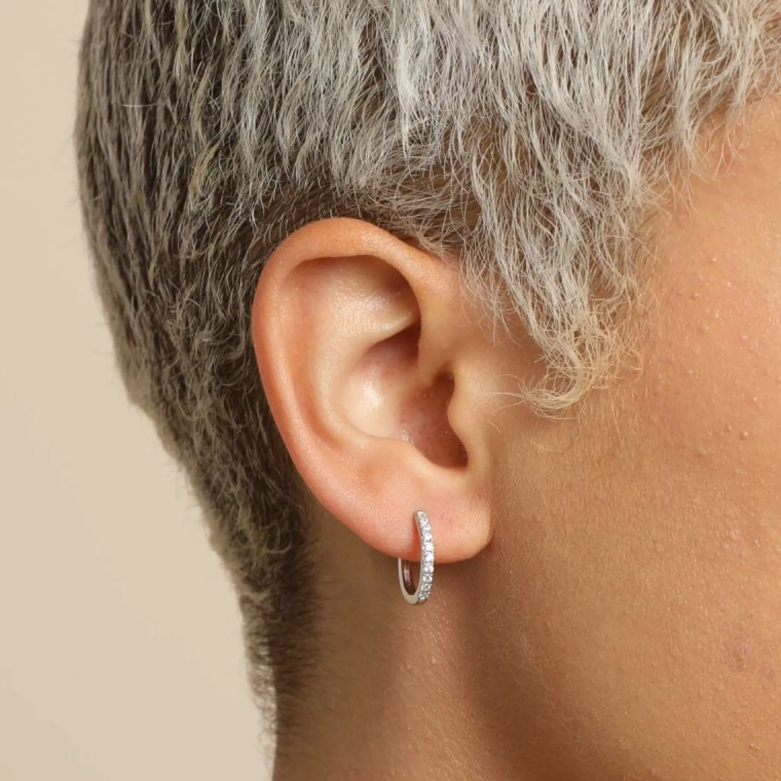 essential_crystal_small_h_1-1.webp Essential Crystal Small Hoops in Silver