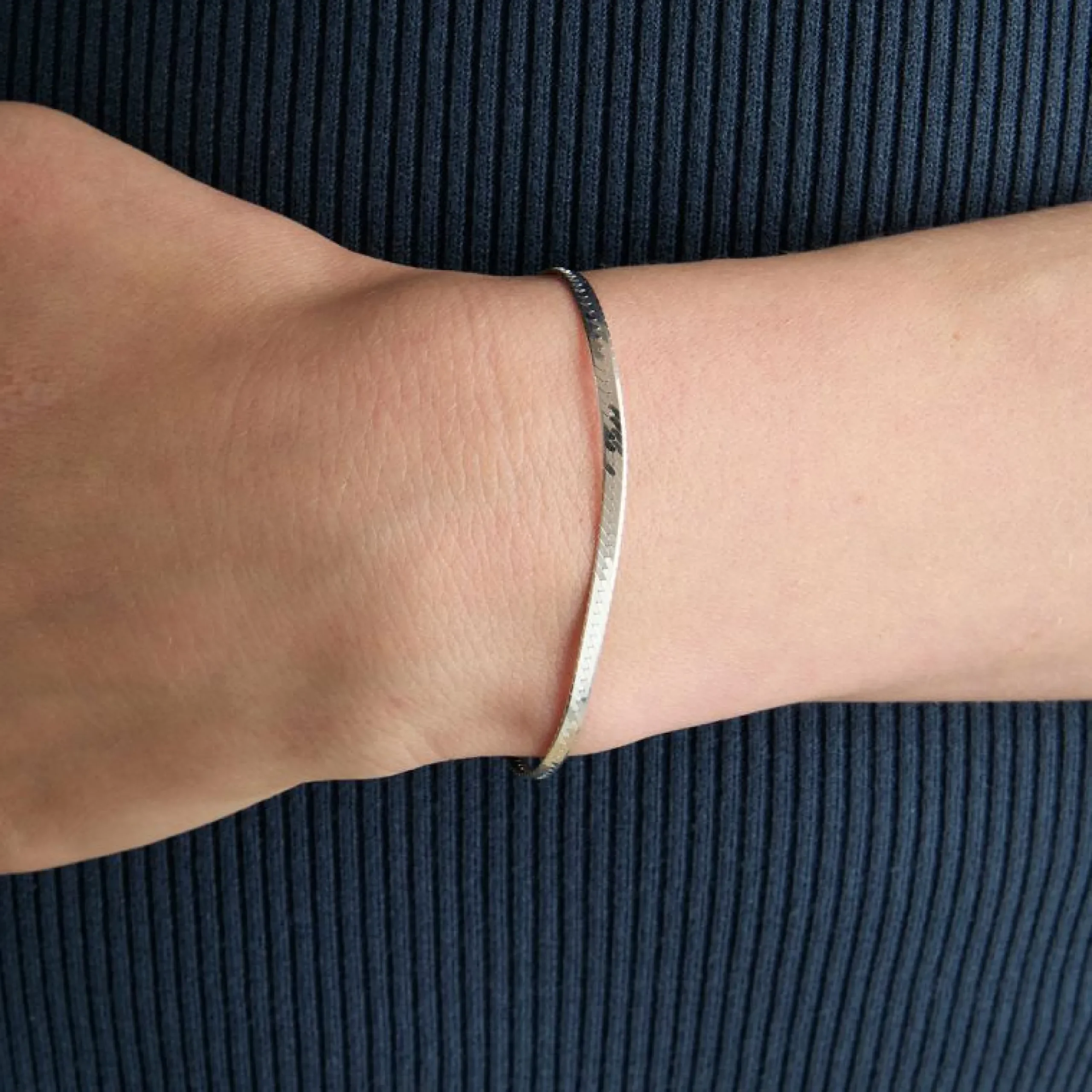 essential_snake_chain_bra_1-1.webp Essential Snake Chain Bracelet in Silver