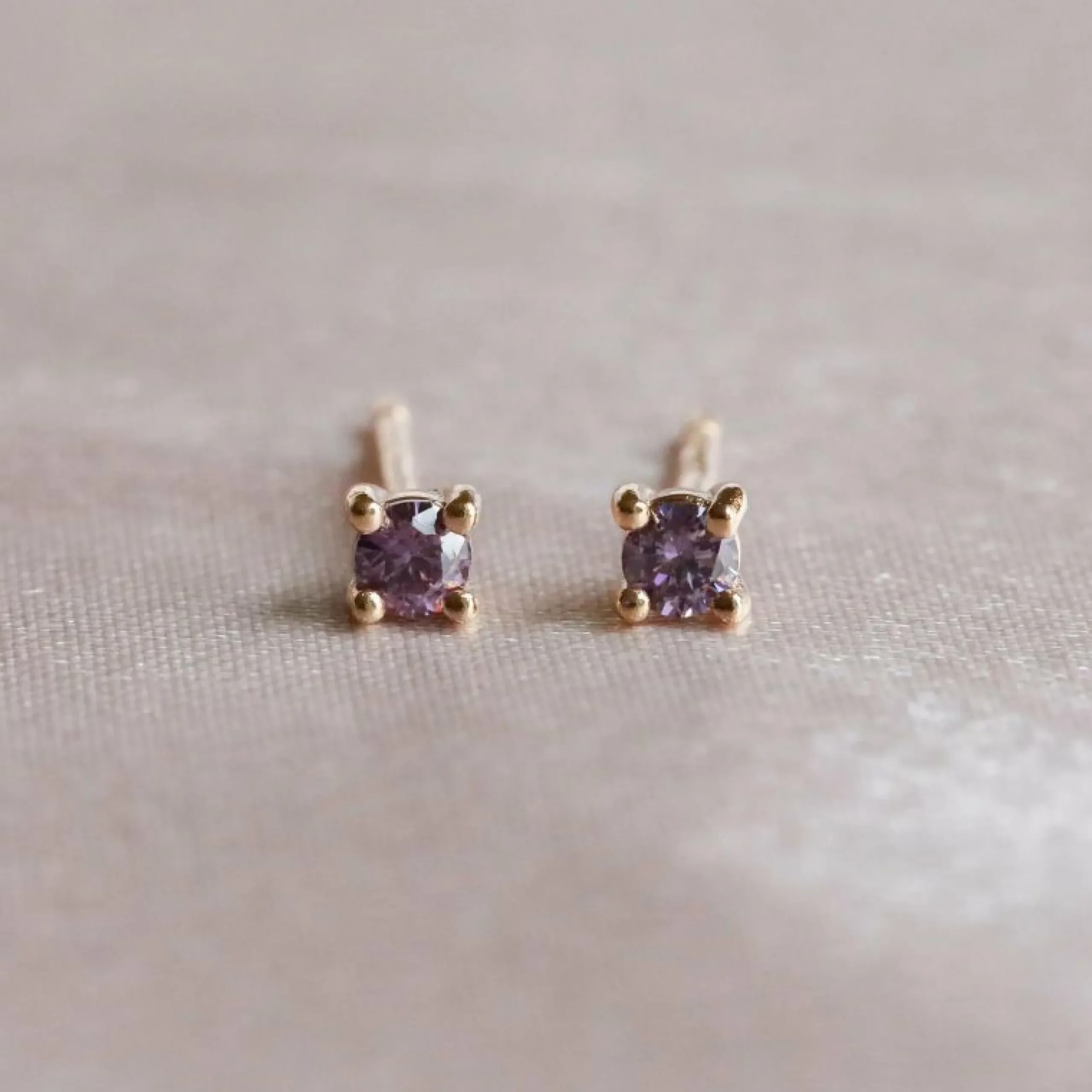 february_birthstone_stud__2.webp February Birthstone Stud Earrings in Gold with Amethyst CZ