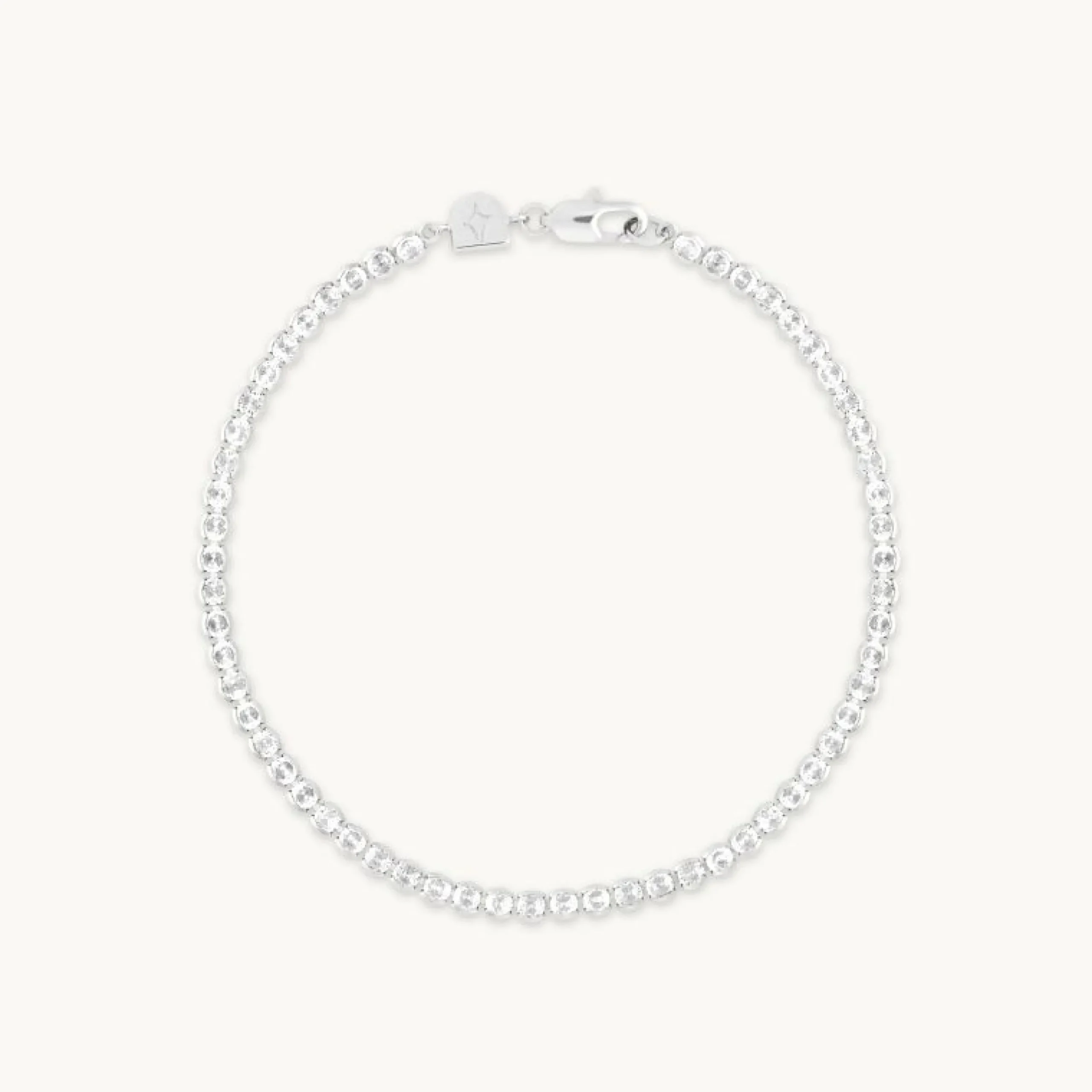 gleam_bold_tennis_chain_b_0-1.webp Gleam Bold Tennis Chain Bracelet in Silver