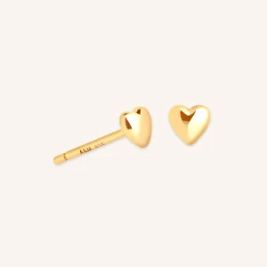 Heart Stud Earrings in Gold