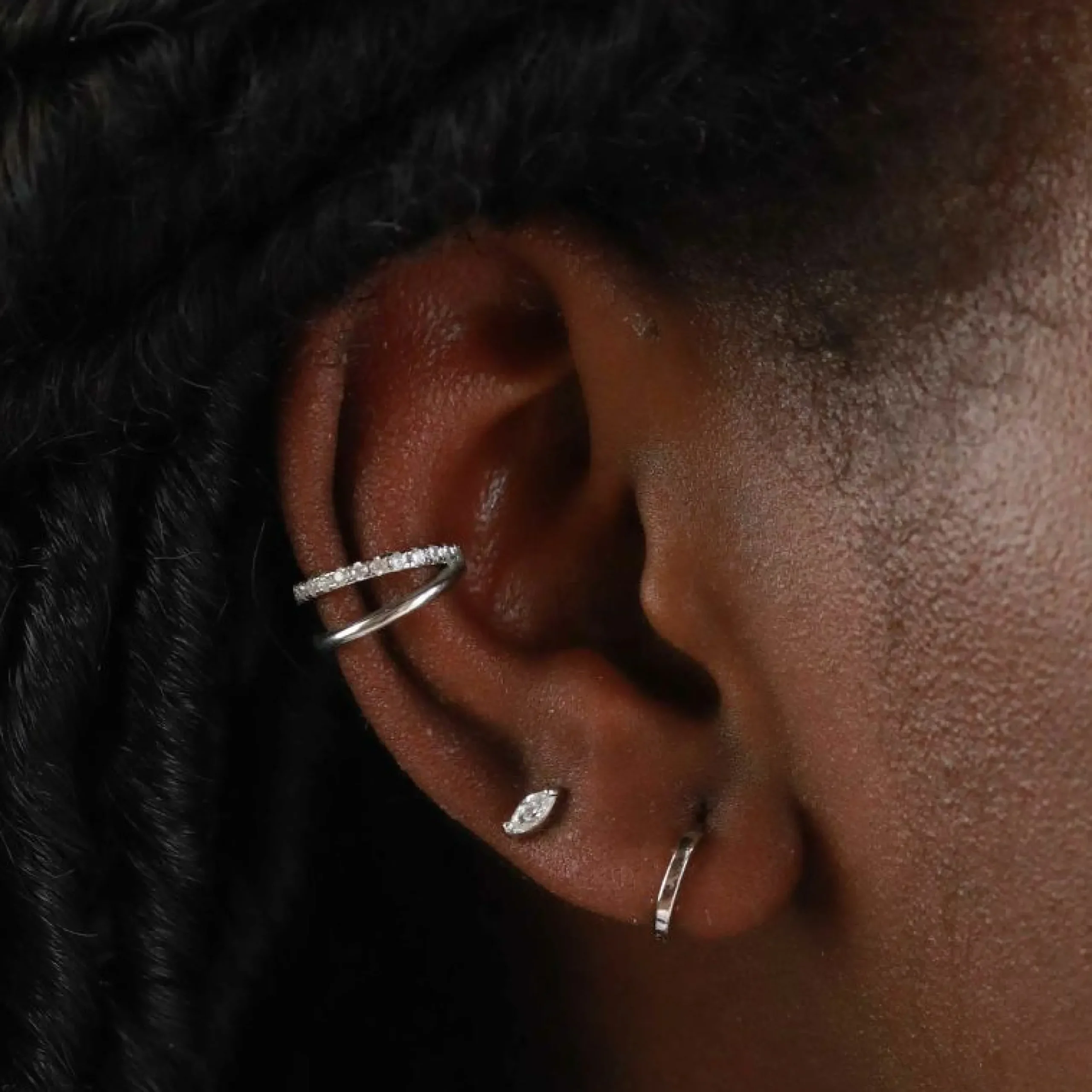 illusion_crystal_ear_cuff_6.webp Illusion Crystal Ear Cuff in Silver