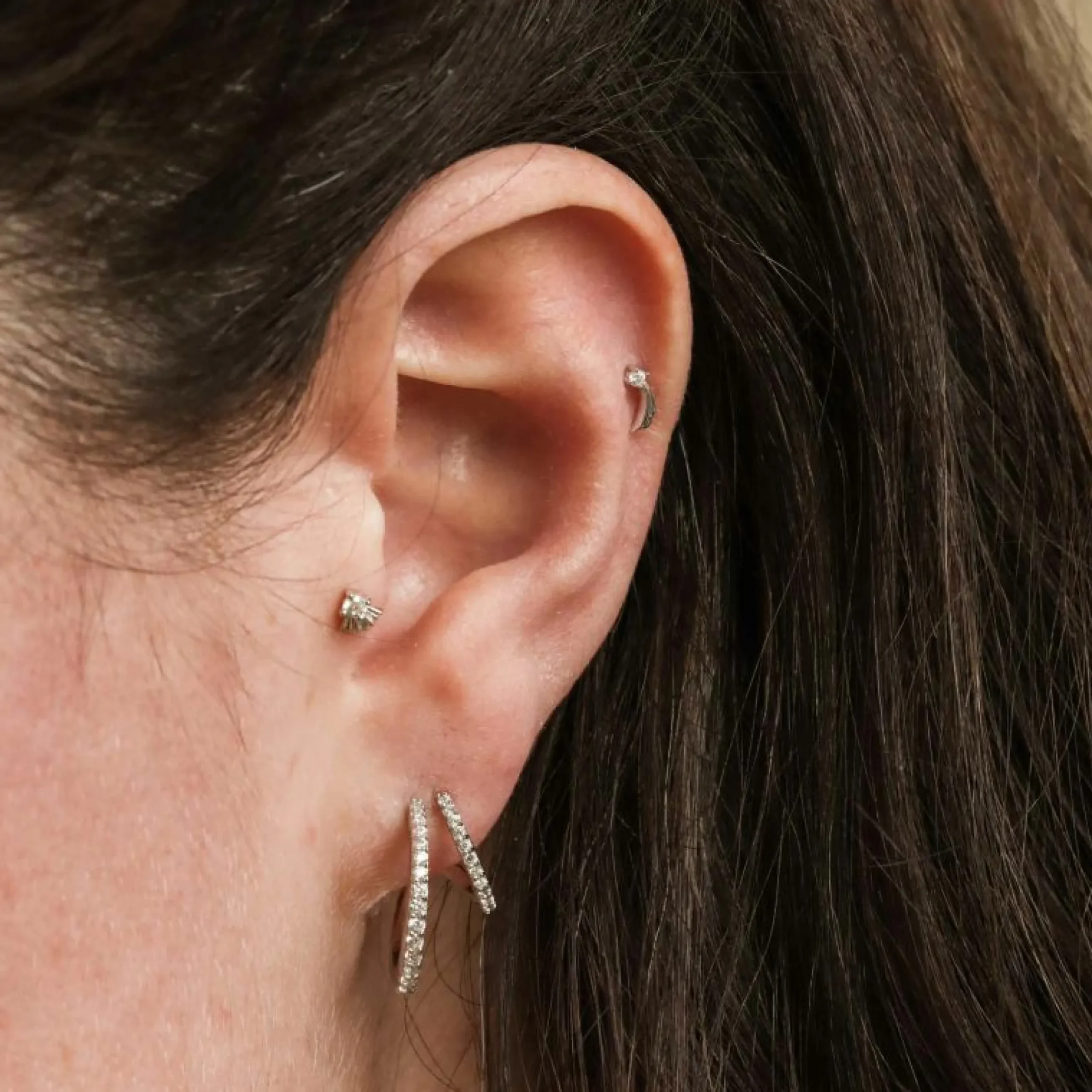 illusion_crystal_hoops_in_1.webp Illusion Crystal Hoops in Silver