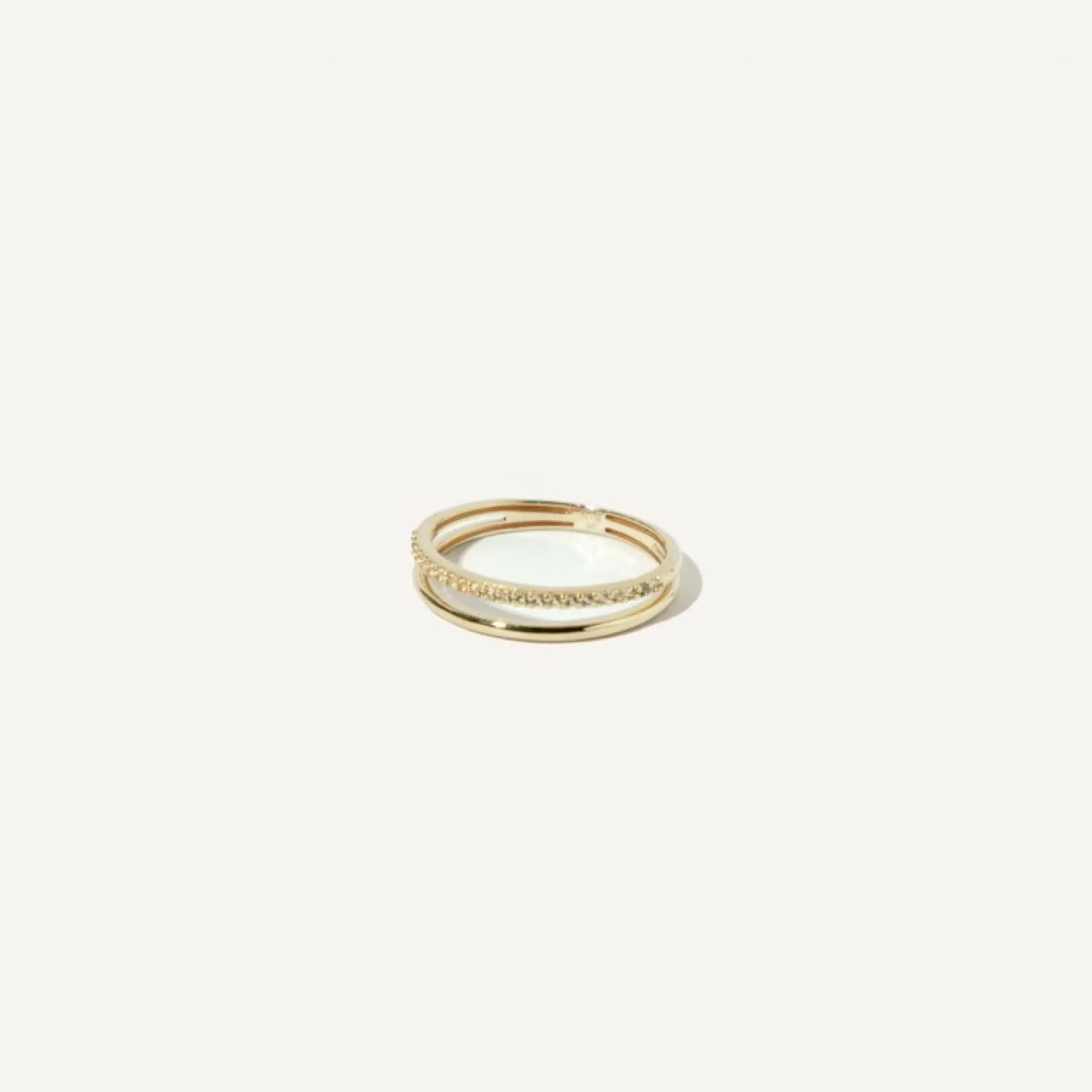 illusion_topaz_band_ring__3.webp Illusion Topaz Band Ring in Solid Gold