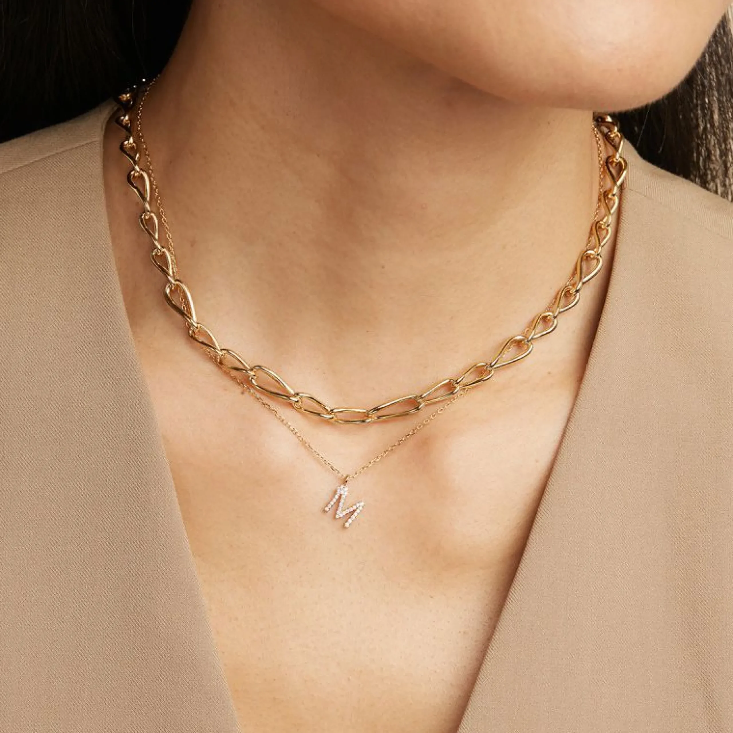 infinite_chain_necklace_i_2.webp Infinite Chain Necklace in Gold