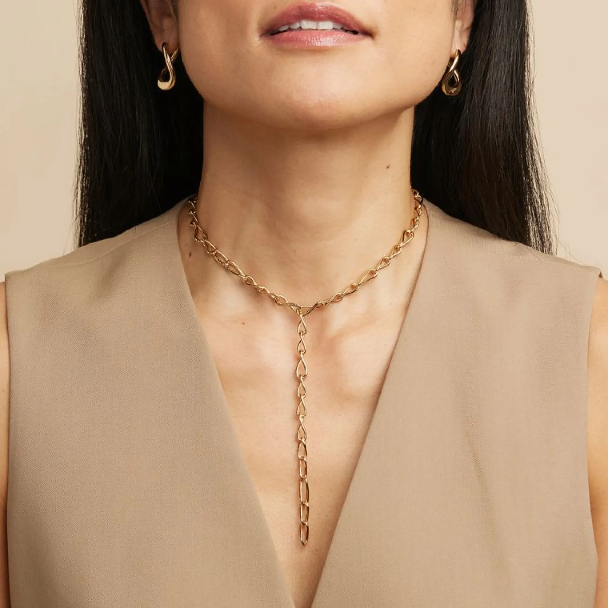 infinite_chain_necklace_i_3.webp Infinite Chain Necklace in Gold