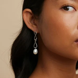 Infinite Pearl Drop Studs in Silver
