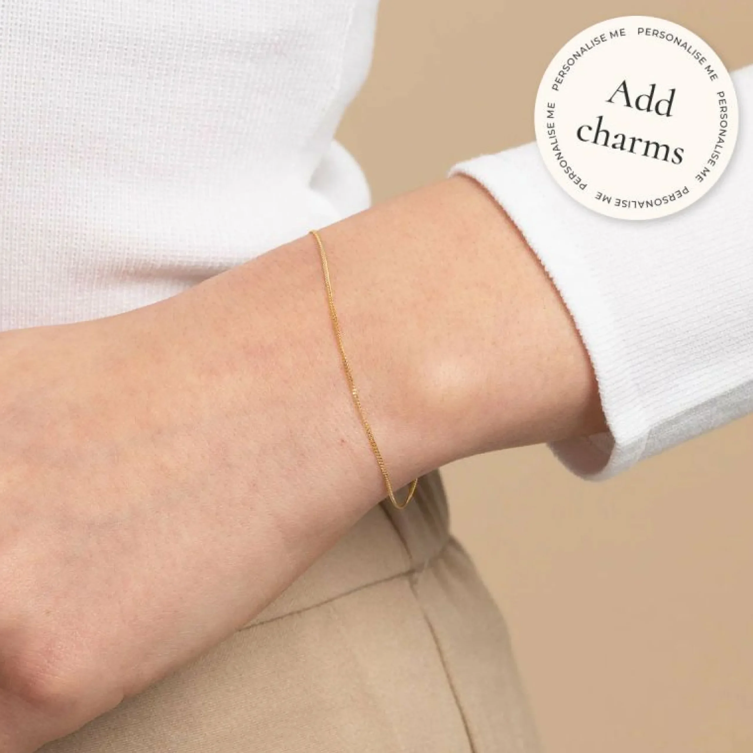 miyu_chain_bracelet_in_so_1.webp Miyu Chain Bracelet in Solid Gold