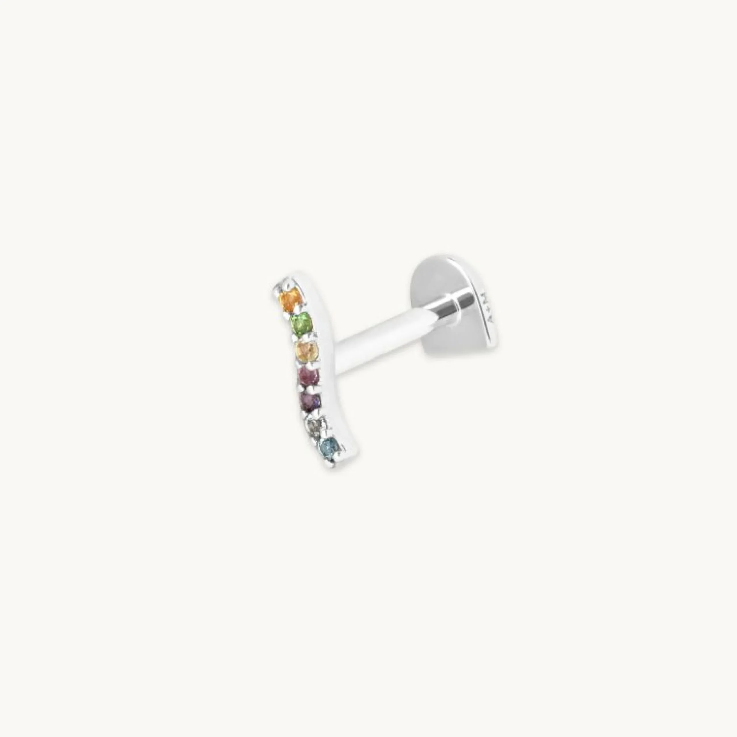 ombr_wave_piercing_stud_i_0.webp Ombré Wave Piercing Stud in Solid White Gold