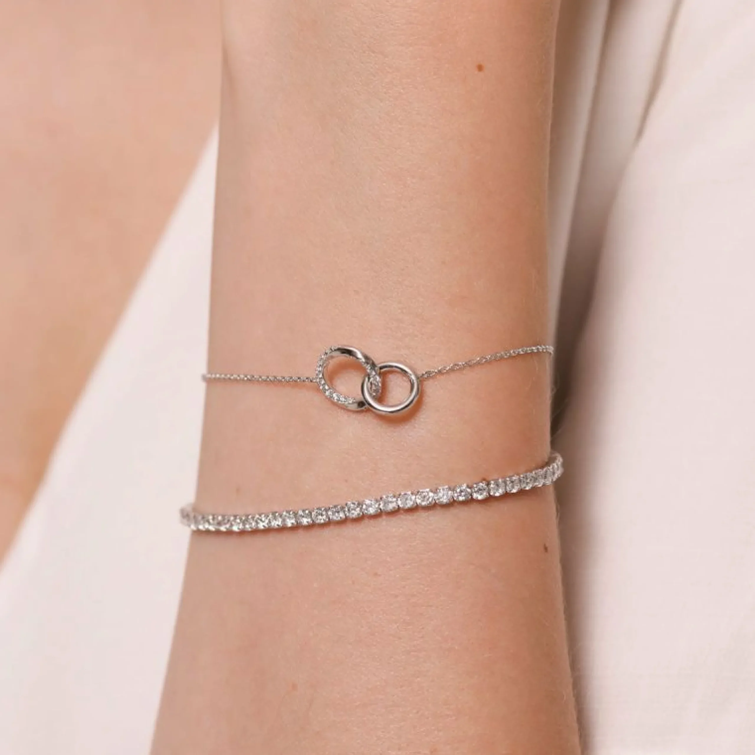 orbit_crystal_bracelet_in_1-1.webp Orbit Crystal Bracelet in Silver