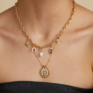 Pearl Talisman Charm in Gold