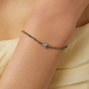 Smiley Click Charm in 9k White Gold