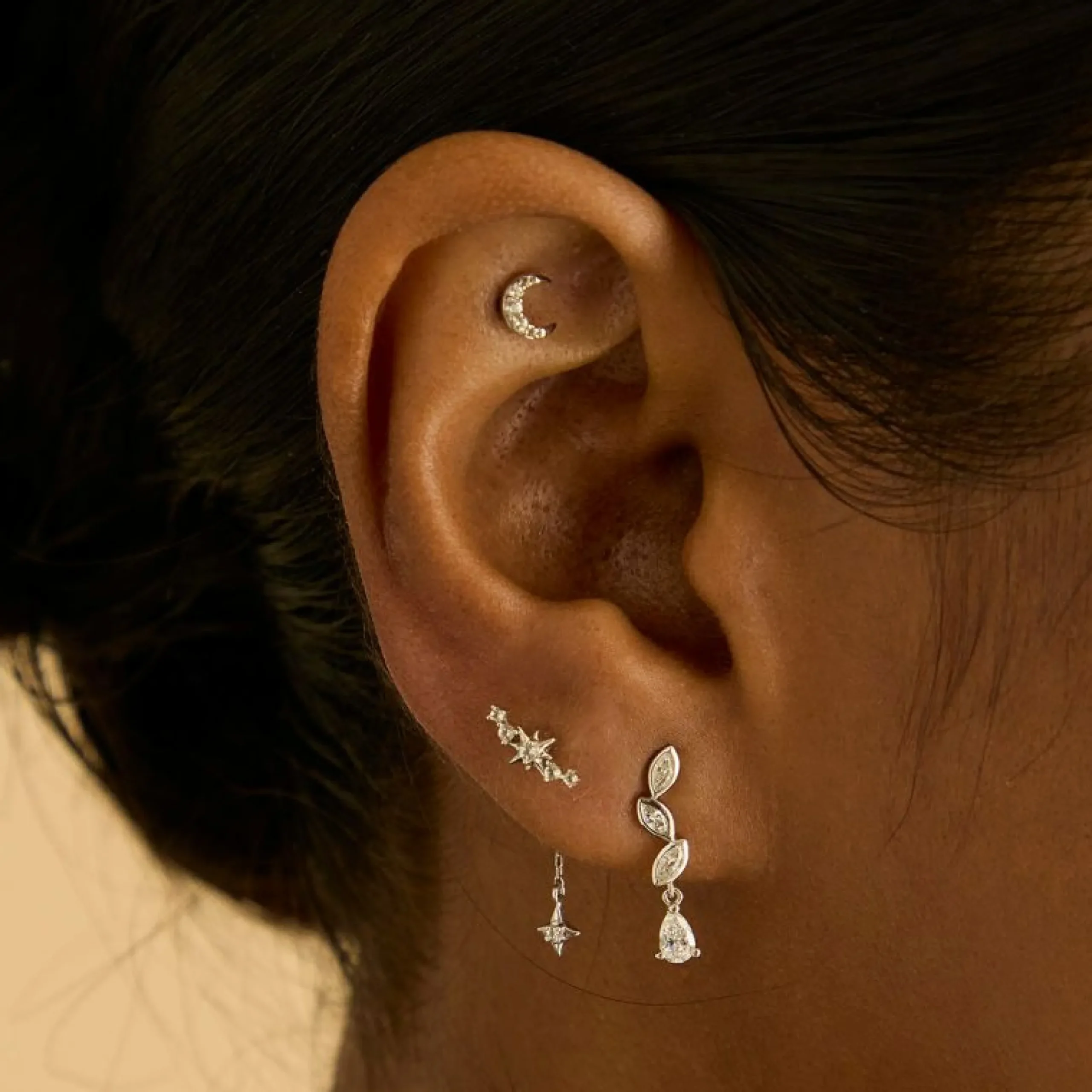 star_ear_curation_chain_i_2.webp Star Ear Curation Chain™ in Solid White Gold