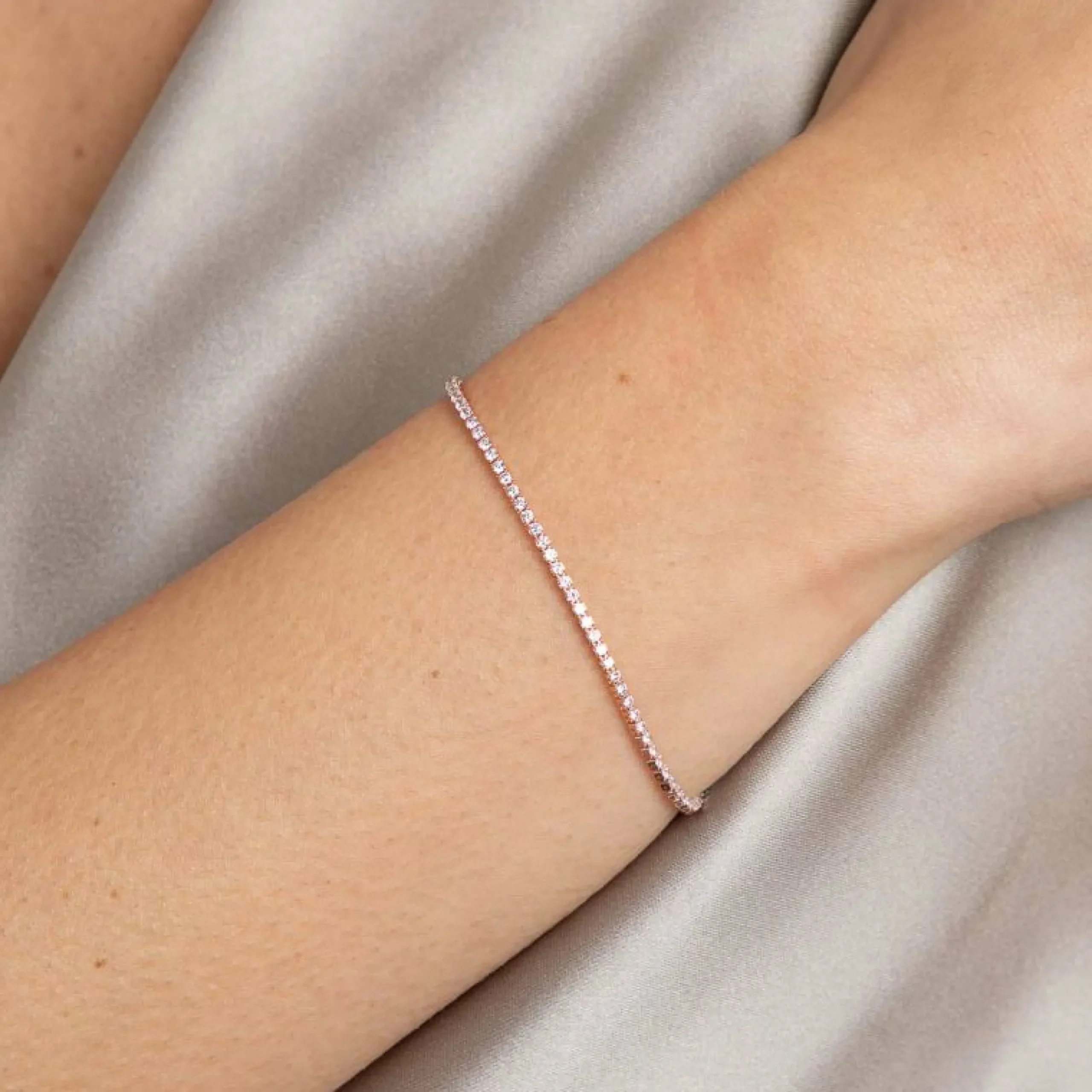 tennis_chain_bracelet_in__1-2.webp Tennis Chain Bracelet in Rose Gold