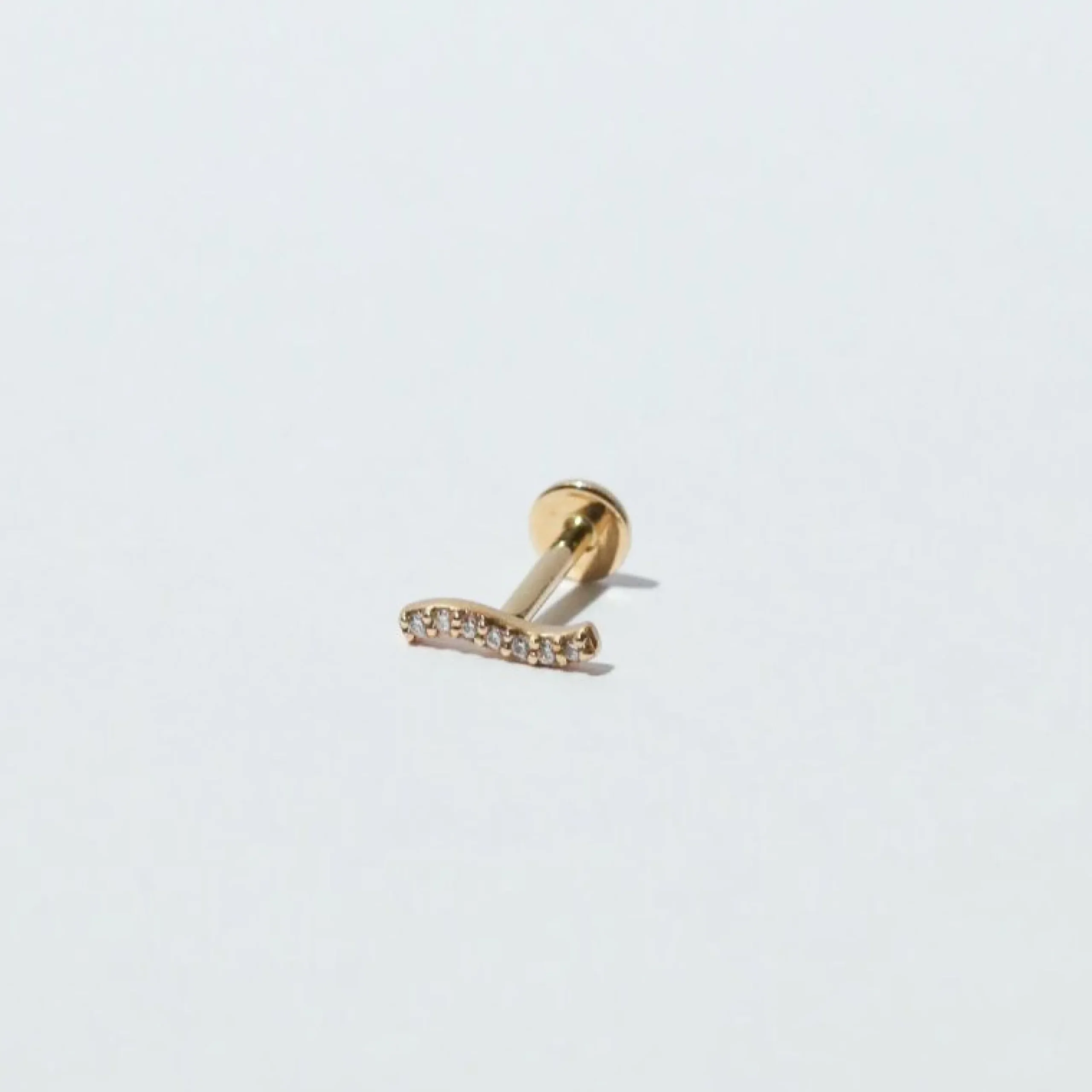 topaz_wave_piercing_stud__2.webp Topaz Wave Piercing Stud 6mm in Solid Gold