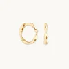 Twist Huggies in Solid Gold