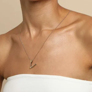 V Initial Bold Pendant Necklace in Gold
