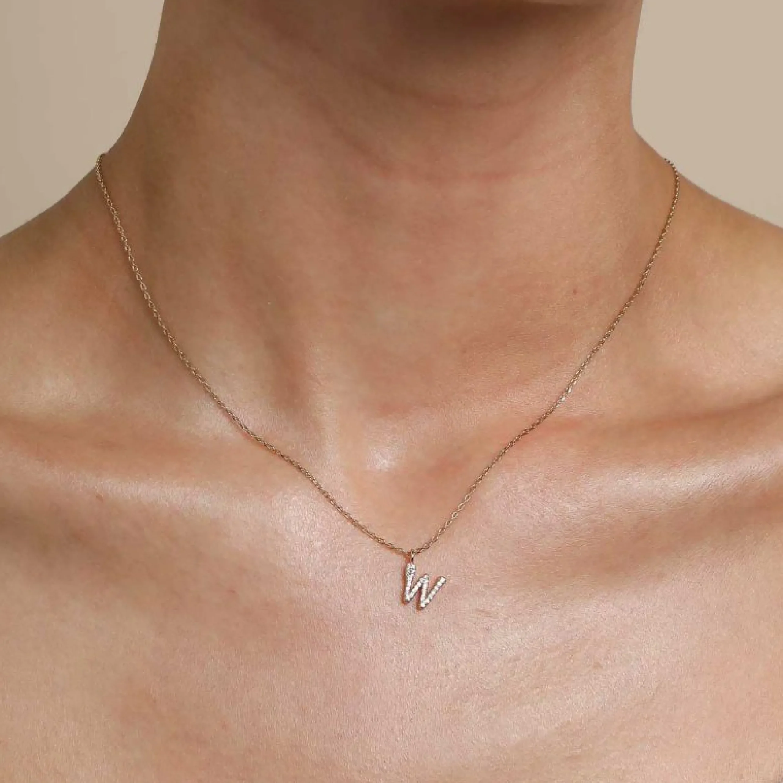 w_initial_pav_pendant_nec_1.webp W Initial Pavé Pendant Necklace in Gold