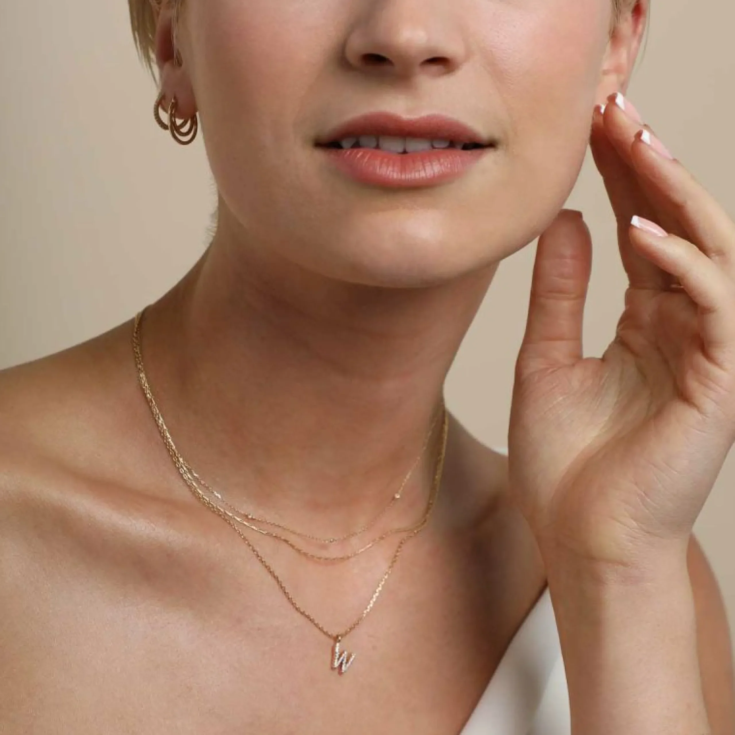 w_initial_pav_pendant_nec_3.webp W Initial Pavé Pendant Necklace in Gold