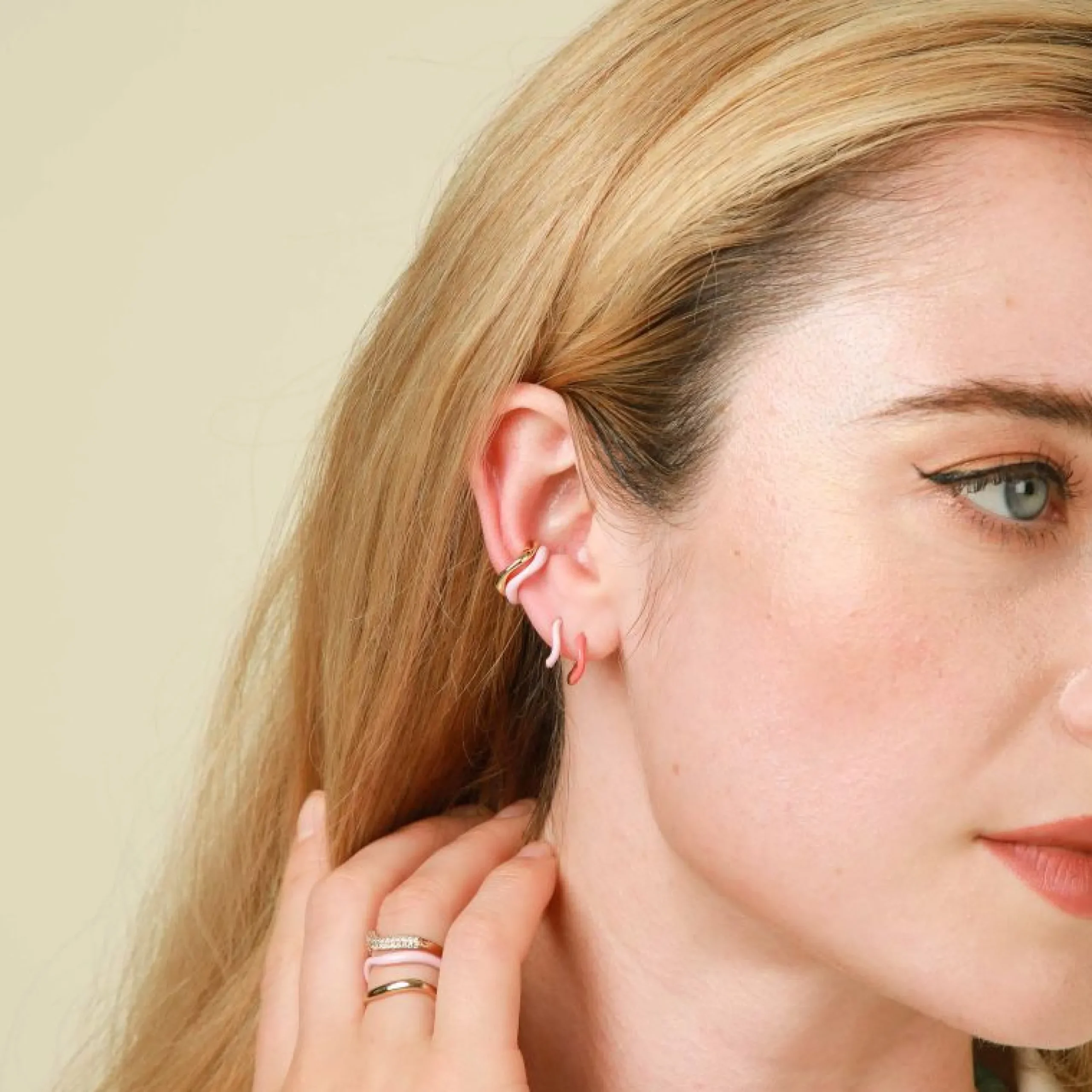 wave_ear_cuff_in_gold_5.webp Wave Ear Cuff in Gold