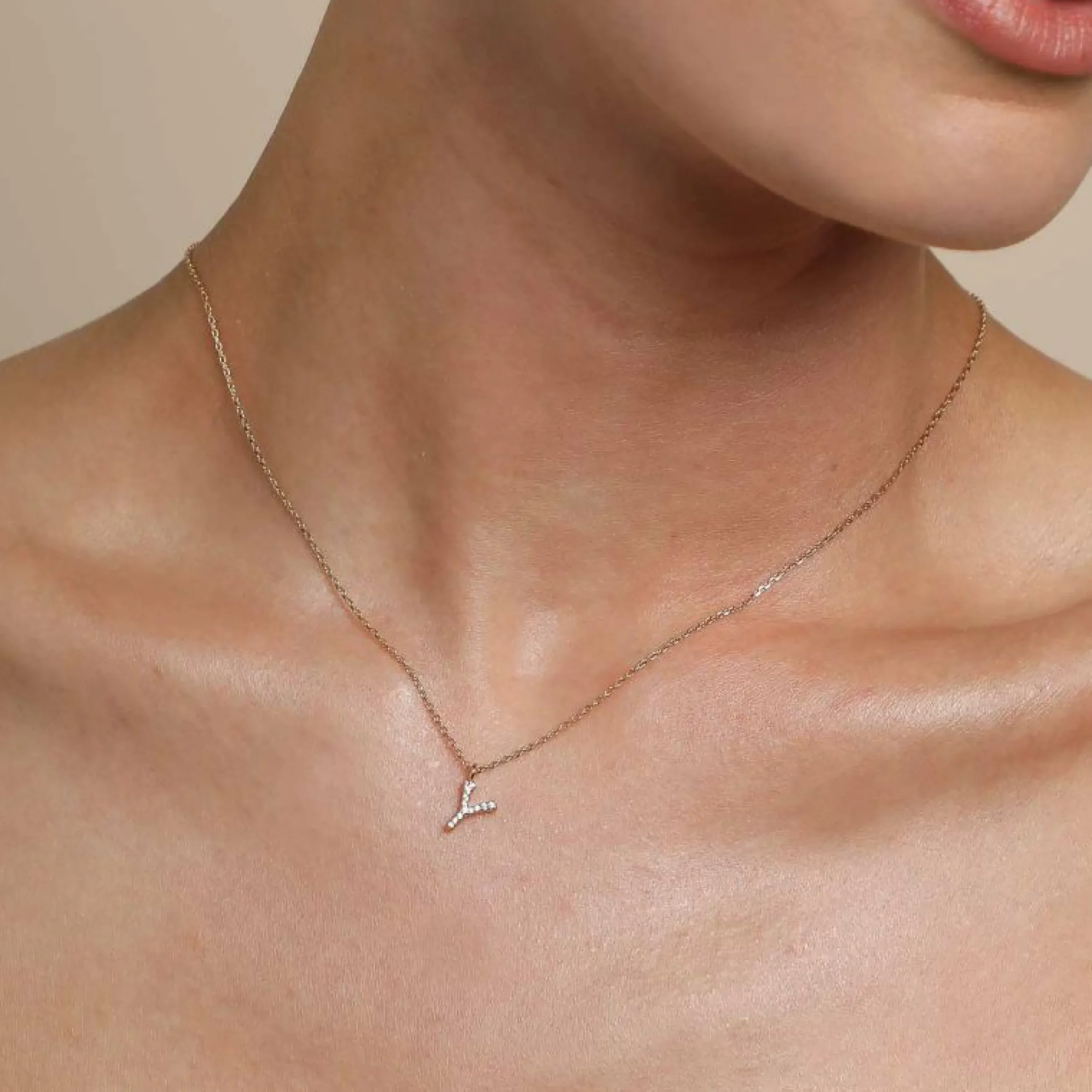 y_initial_pav_pendant_nec_1-1.webp Y Initial Pavé Pendant Necklace in Gold